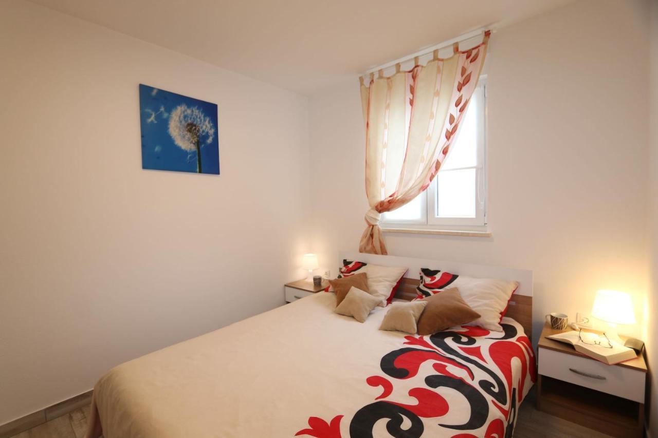 Apartments Mirjana Šilo Dış mekan fotoğraf